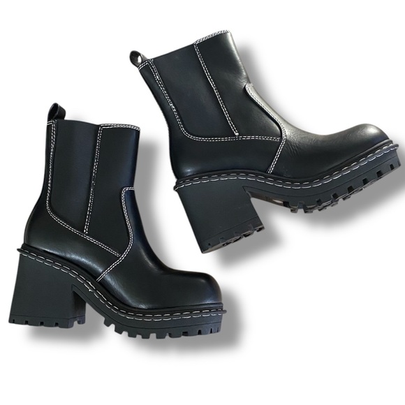 DollsKill | NWOB cyber Y2K gothic grunge platform boots - Picture 9 of 9